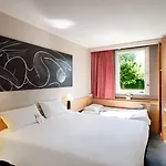 Thionville Route Du Luxembourg 酒店 3*