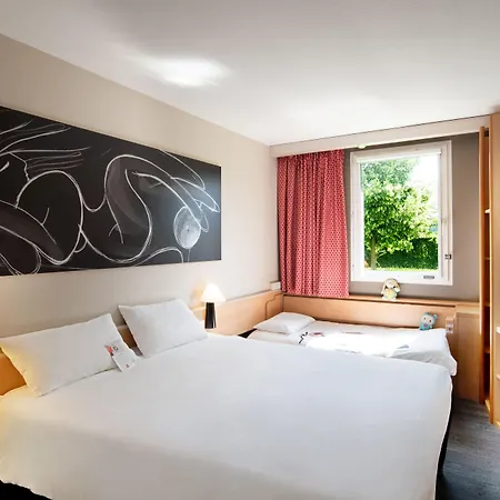 Thionville Route Du Luxembourg ホテル 3*