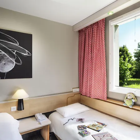 Thionville Route Du Luxembourg فندق 3*