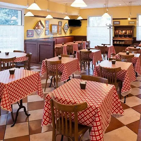 Thionville Route Du Luxembourg Hotel 3*