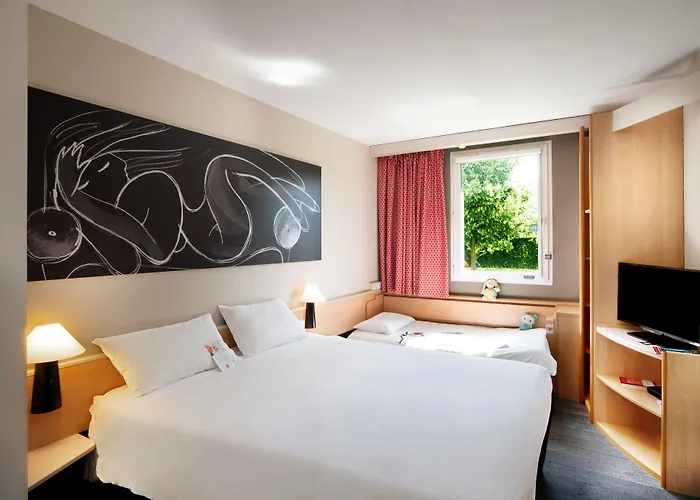 Thionville Route Du Luxembourg 酒店 3*